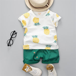 Pineapple Print Short-sleeve Tee and Shorts Set